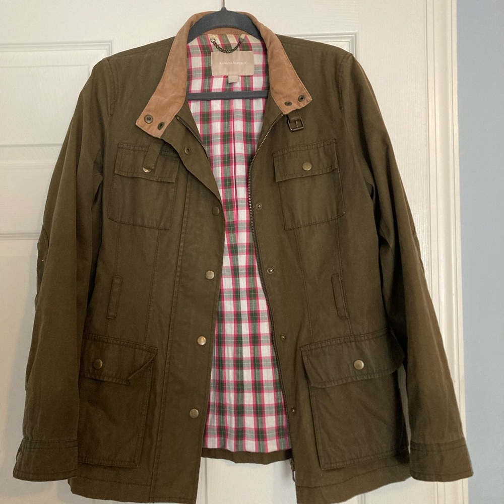 Vintage Banana Republic Military Field Jacket in Green and Tan